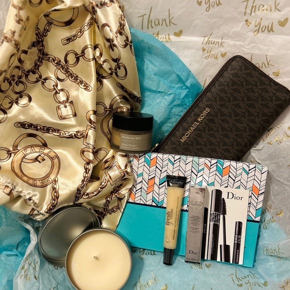 Mystery Box! Value Is At Least 50% More Than Your Cost. - Picture 3 of 3